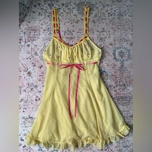 Women's Yellow & Pink Satin-Trim Nightdress